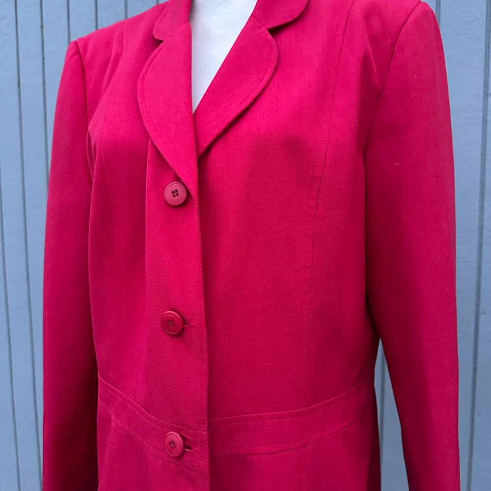 Augusto Collection Fitted Red Jacket - Picture 7 of 13